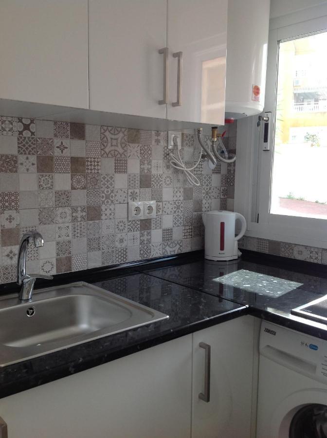 Apartamento Las Naciones 2 Benalmadena Bagian luar foto